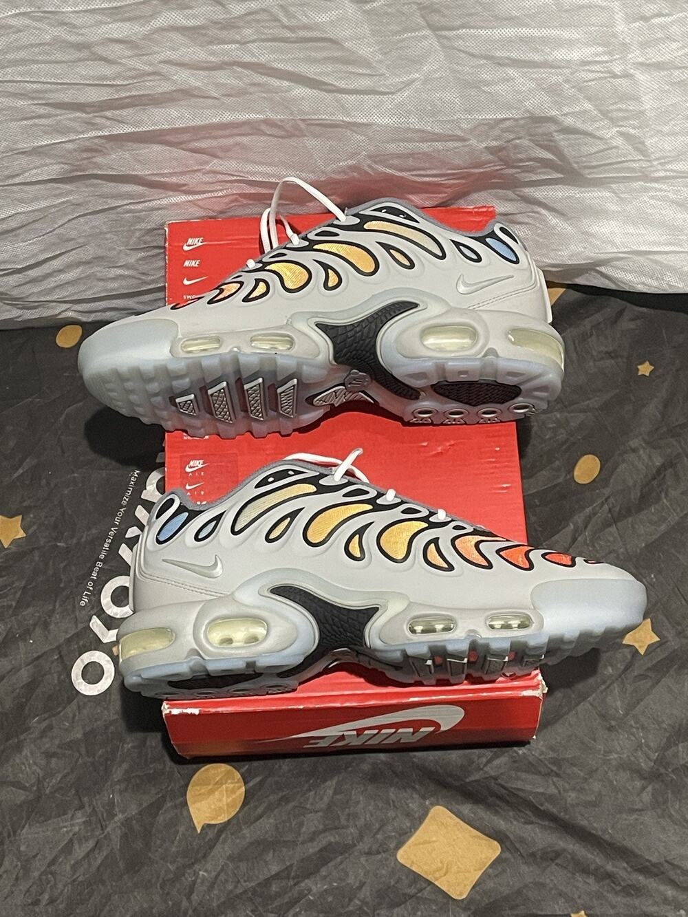 New Men’s 10 Nike Air Max Plus Drift Shoes 'Light Smoke Grey' FD4290-002